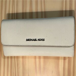 White Michael Kors wallet